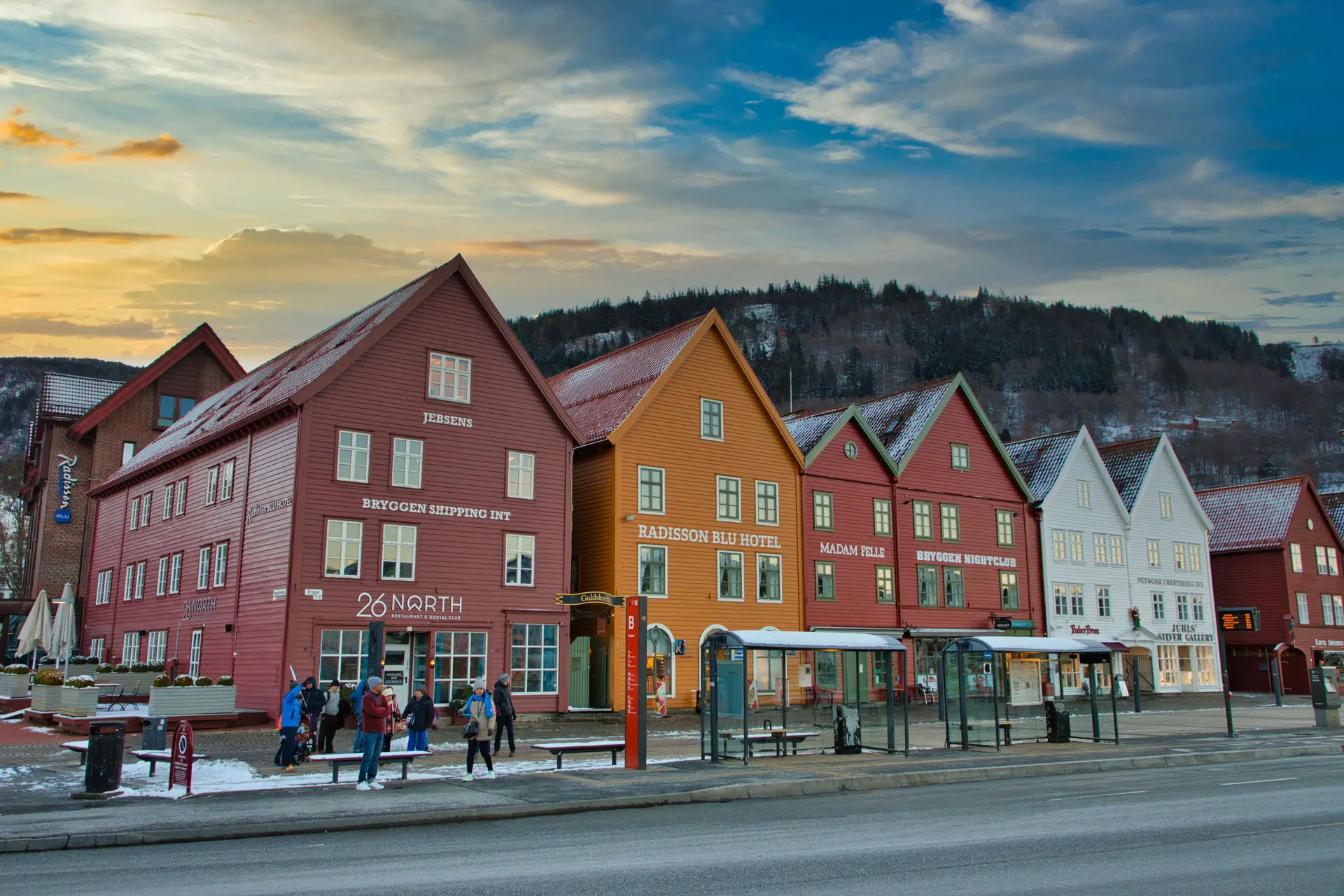 Fjellandskap og rolige omgivelser i norsk natur